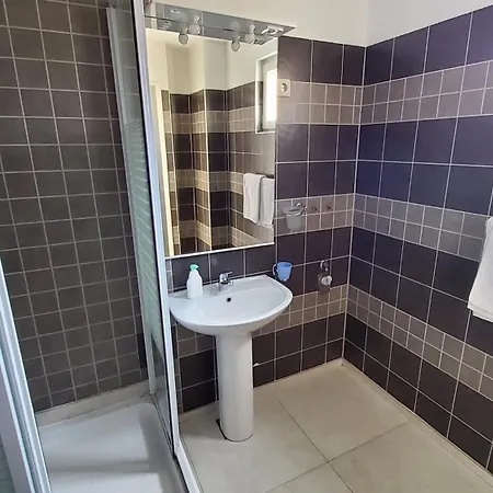 Apartamento 9 *